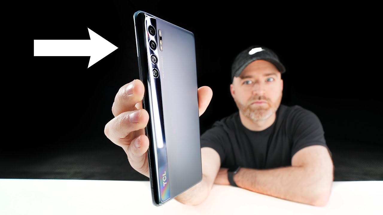 This Sleek New Smartphone Eliminates the Camera Hump…