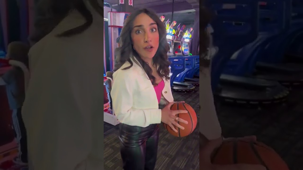 NADIA got a good jumpshot?!