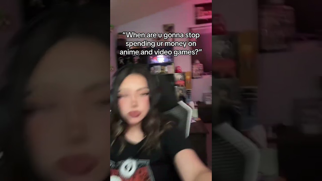 Gamer and Anime Lovers Rise Up🧍🏻‍♀️