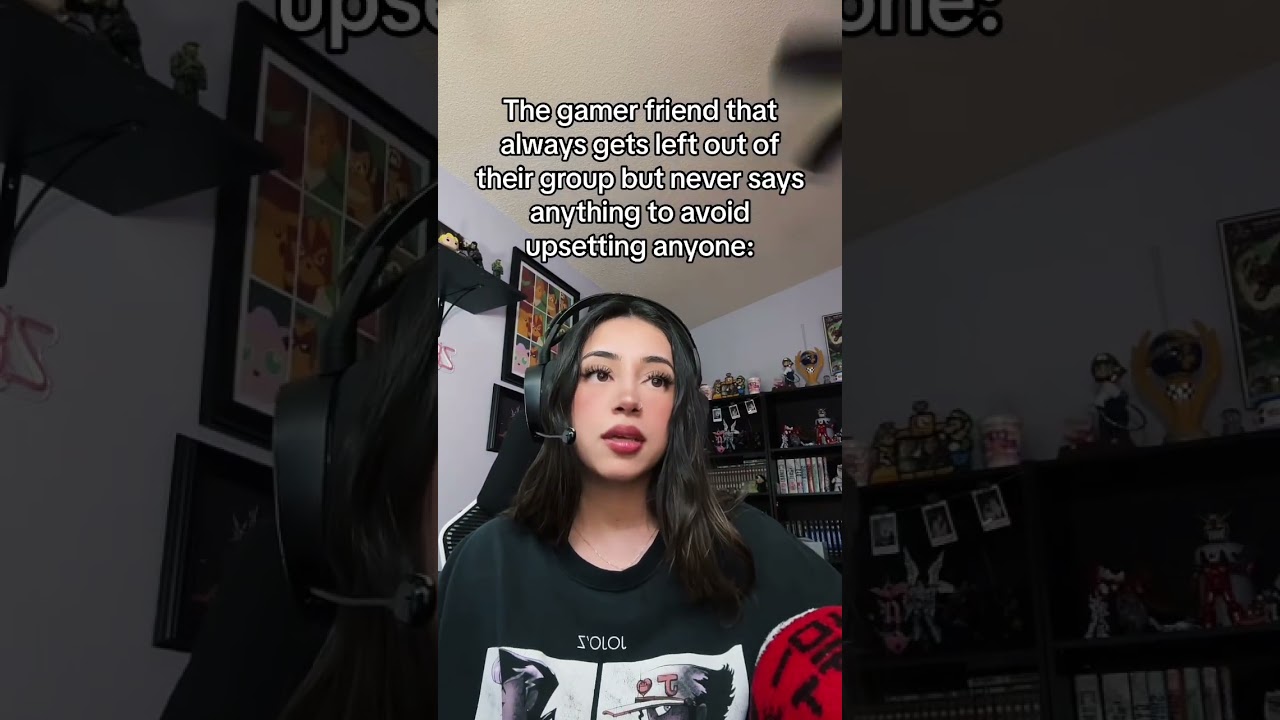 When Gamer Friends Get Treated Like The Background Friends 😭