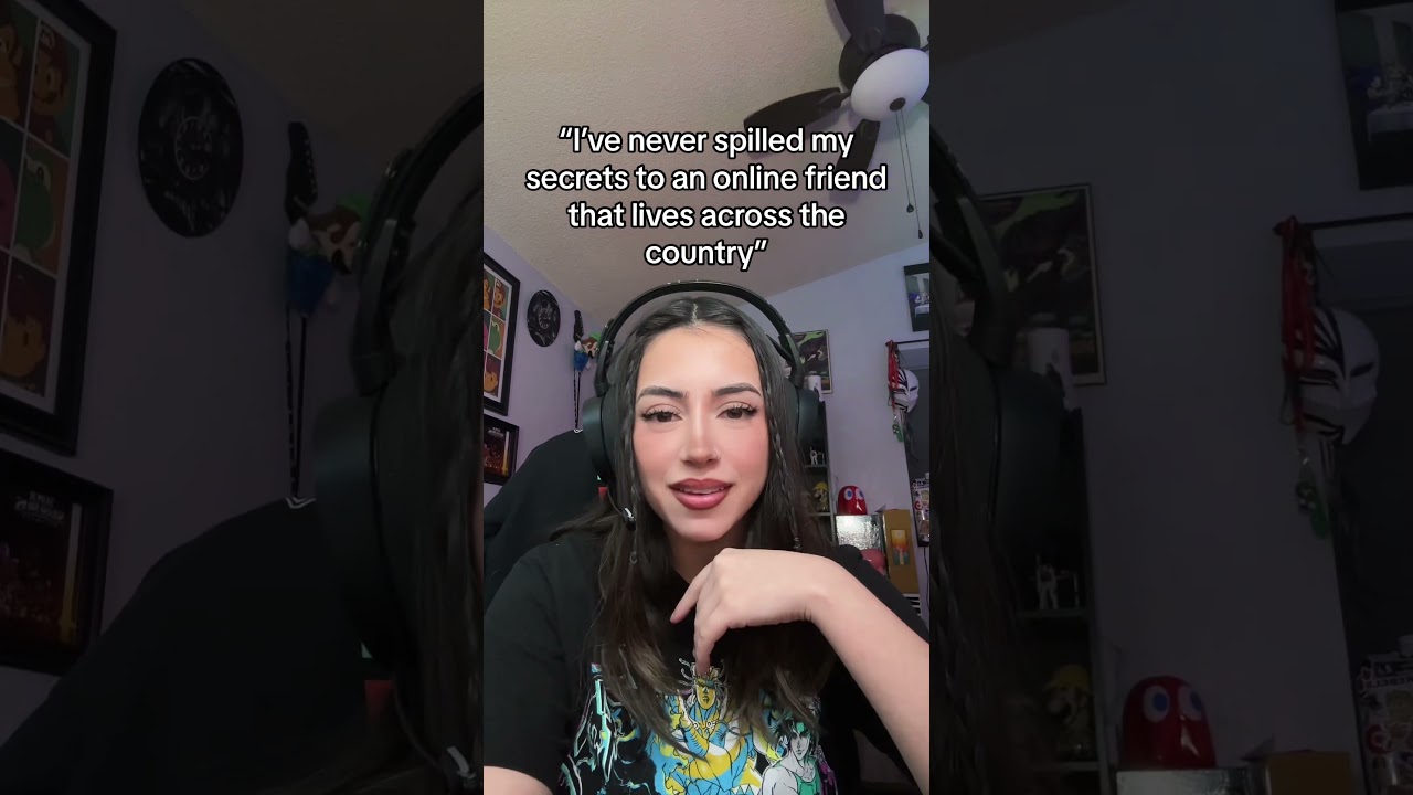 Long Distance Gaming Besties 🤷🏻‍♀️🩷