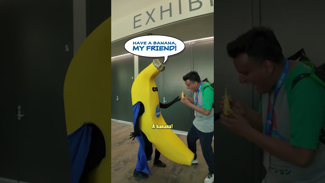 Banana Man is here to give #sdcc goers a potassium boost! Presented by @OfficialChiquita