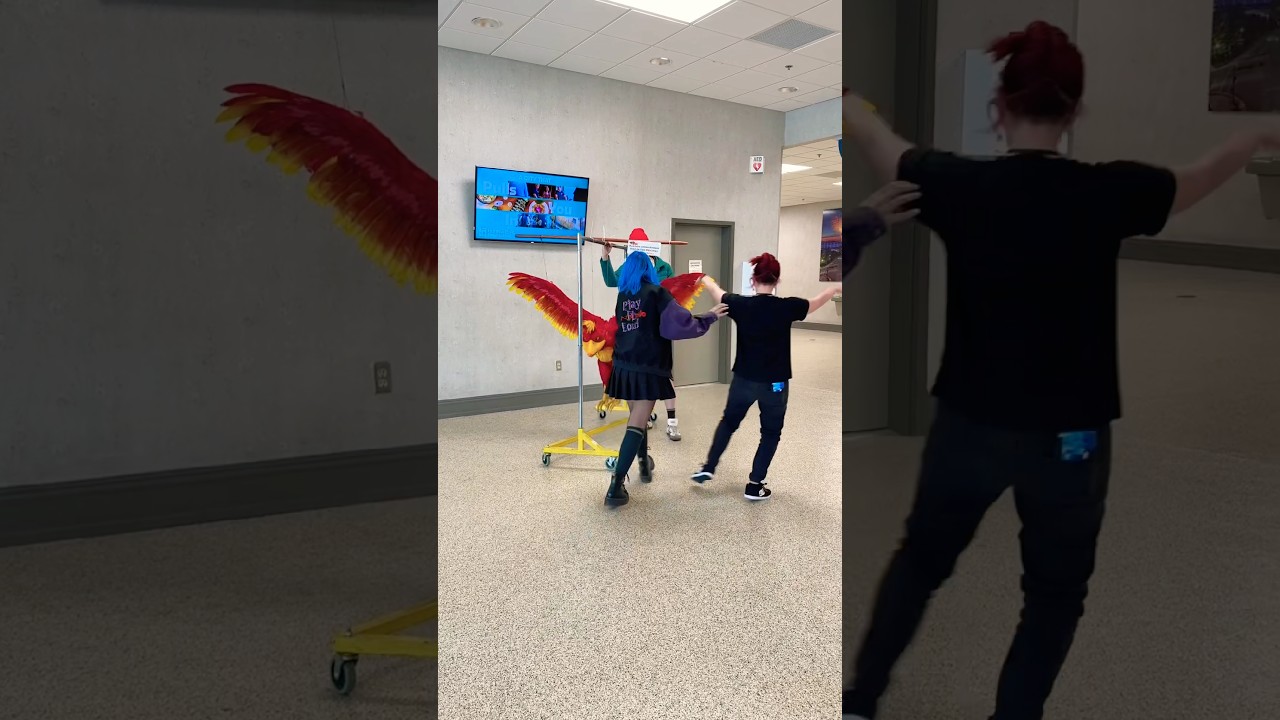 I met the ultimate celeb at Rocket City Retro Fest #retrogaming #videogames #banjokazooie