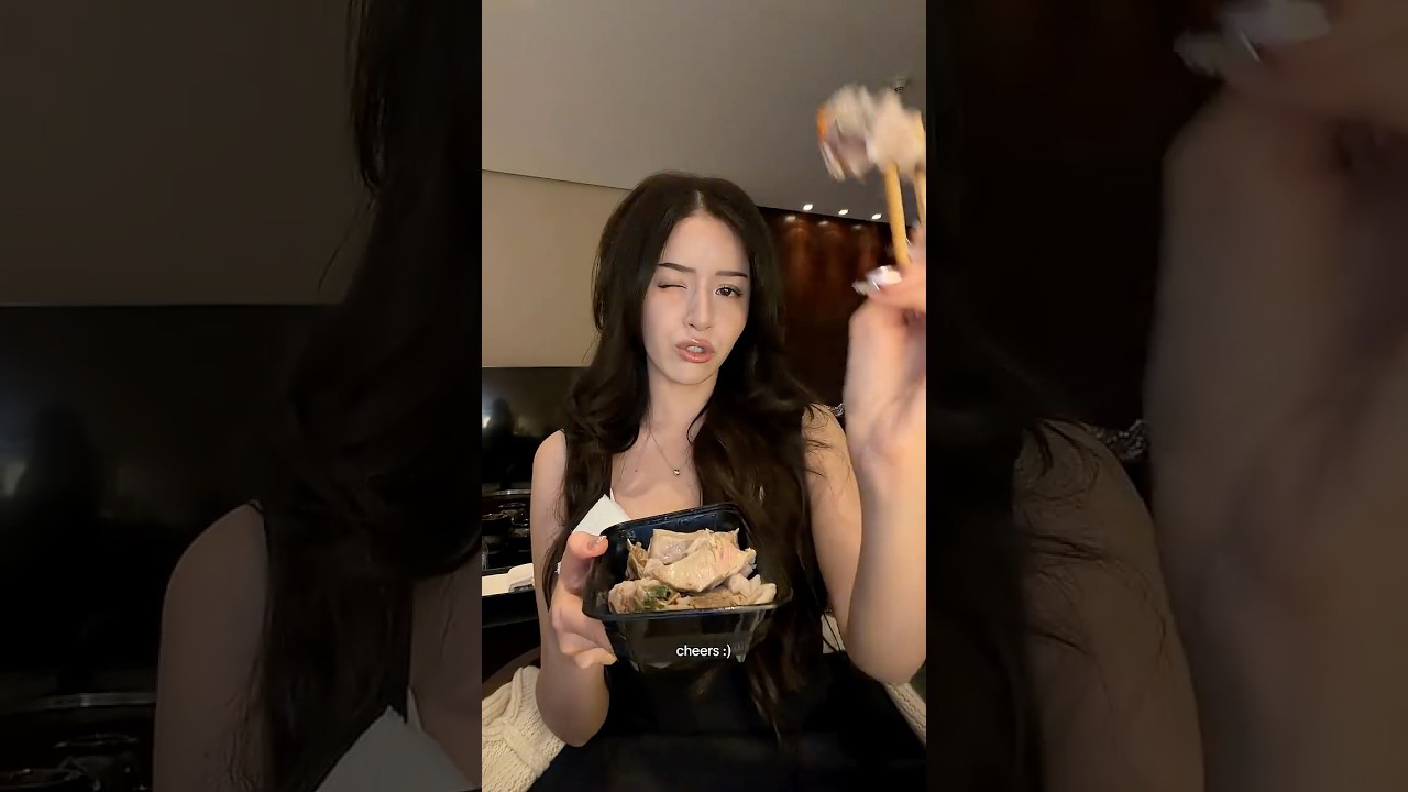 trying halal food in china 🥟